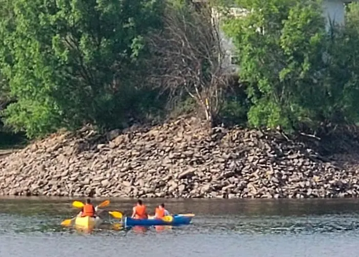 Semesterbostad A La Vera De Monfrague *